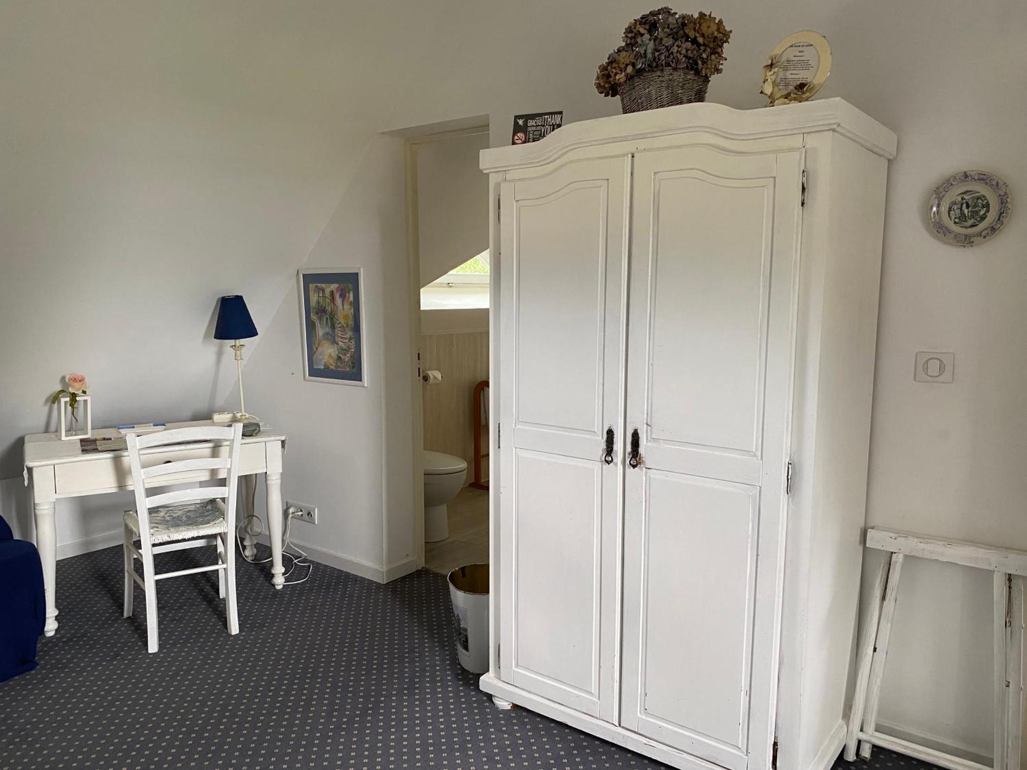 Le Clos Du Golf Dame-Marie-les-Bois Exterior foto
