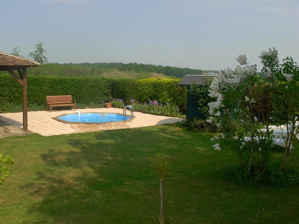Le Clos Du Golf Dame-Marie-les-Bois Exterior foto